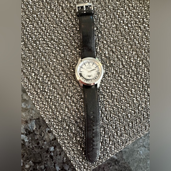 Fossil men’s watch excellent condition - Picture 1 of 4
